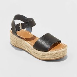 NWOT Size 8.5 Universal Thread Espadrille Sandal